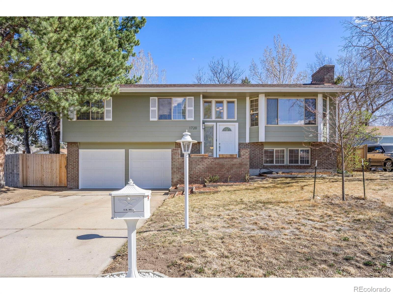 Rolling Hills Greeley Home | MLS #: 45678910547491720  28th Avenue, Greeley Beds: 4 Baths: 3 Price: $445,000