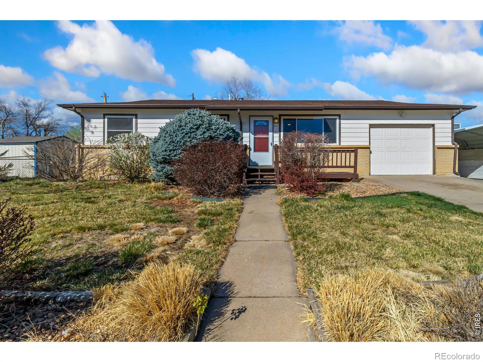 811 s van buren avenue, Loveland sold home. Closed on 2026-05-06 for $440,000.