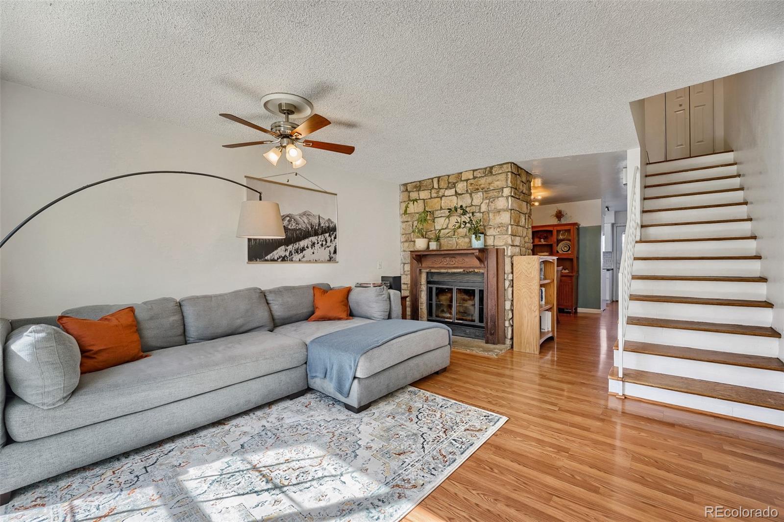 Hearthstone Aurora Condo / Townhome | MLS #: 34448942262 S Jasper Way A, Aurora Beds: 2 Baths: 2 Price: $270,000