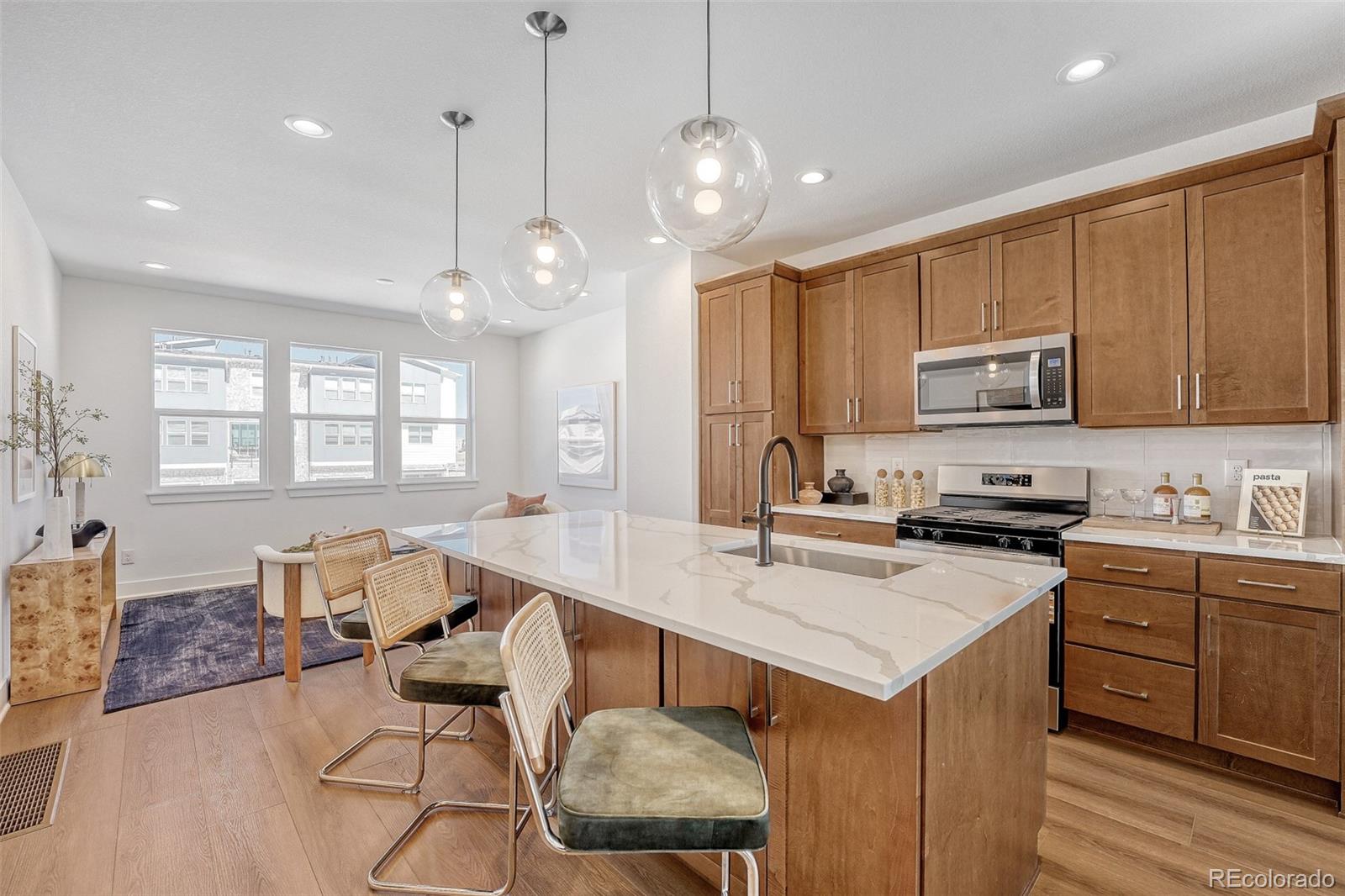 Painted Prairie Aurora Home | MLS #: 291021520597 E 62nd Drive, Aurora Beds: 2 Baths: 3 Price: $395,000