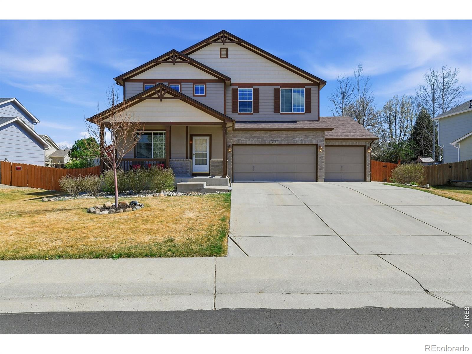 Savannah Frederick Home | MLS #: 45678910549246291  Taylor Street, Frederick Beds: 4 Baths: 4 Price: $559,000