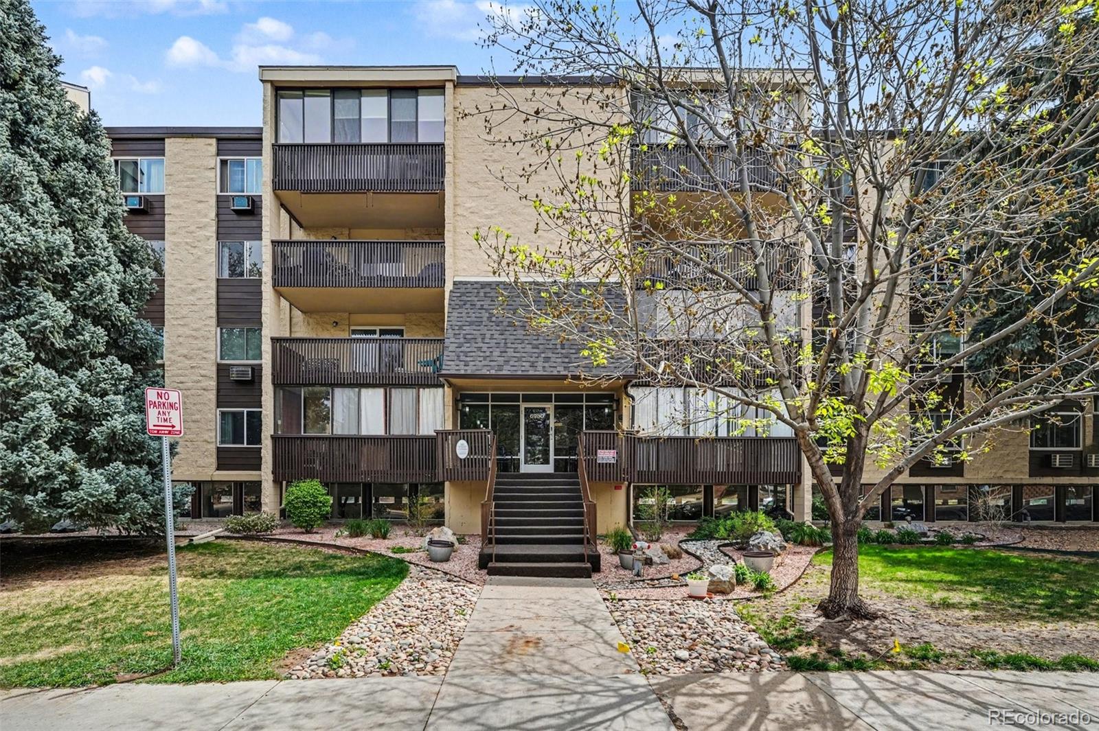 6980 e girard avenue, Denver sold home. Closed on 2026-05-11 for $140,000.