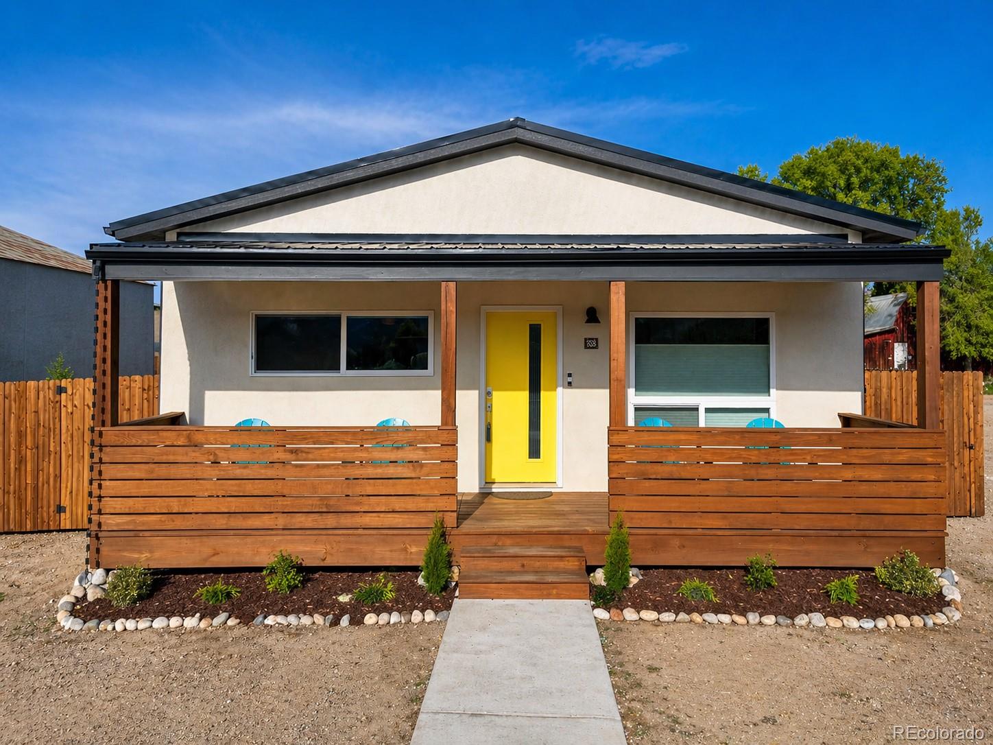 533 w 7th street, salida sold home. Closed on 2026-06-10 for $710,000.