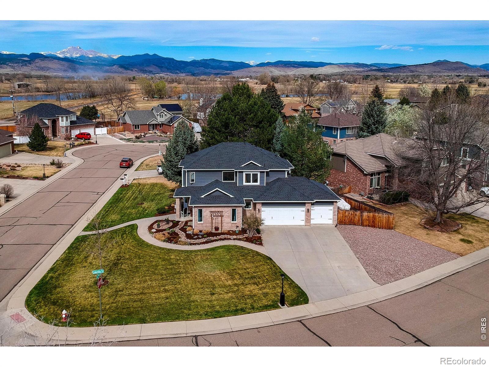 Longmont Estates Longmont Home | MLS #: 45678910551211204  Twin Peaks Circle, Longmont Beds: 4 Baths: 4 Price: $865,000