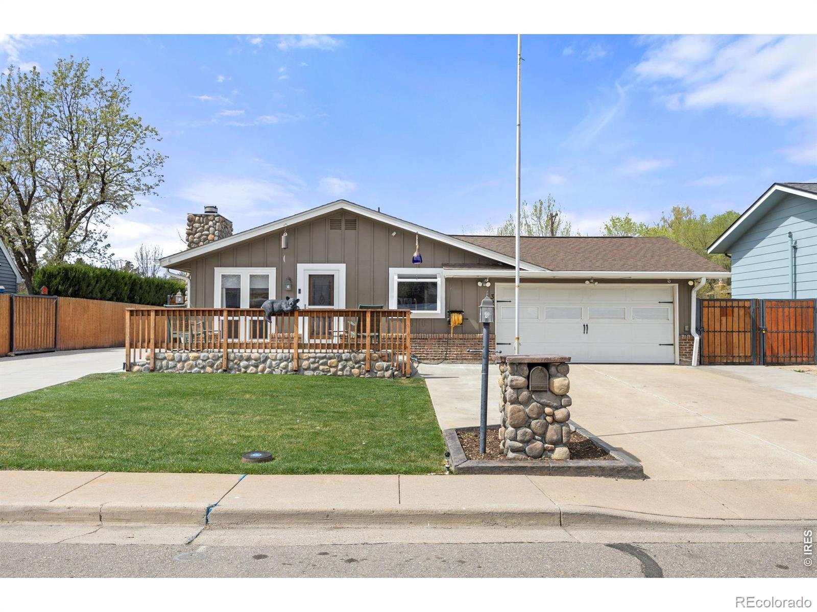 Sunset Acres Loveland Home | MLS #: 45678910551673209  Custer Avenue, Loveland Beds: 3 Baths: 2 Price: $475,000