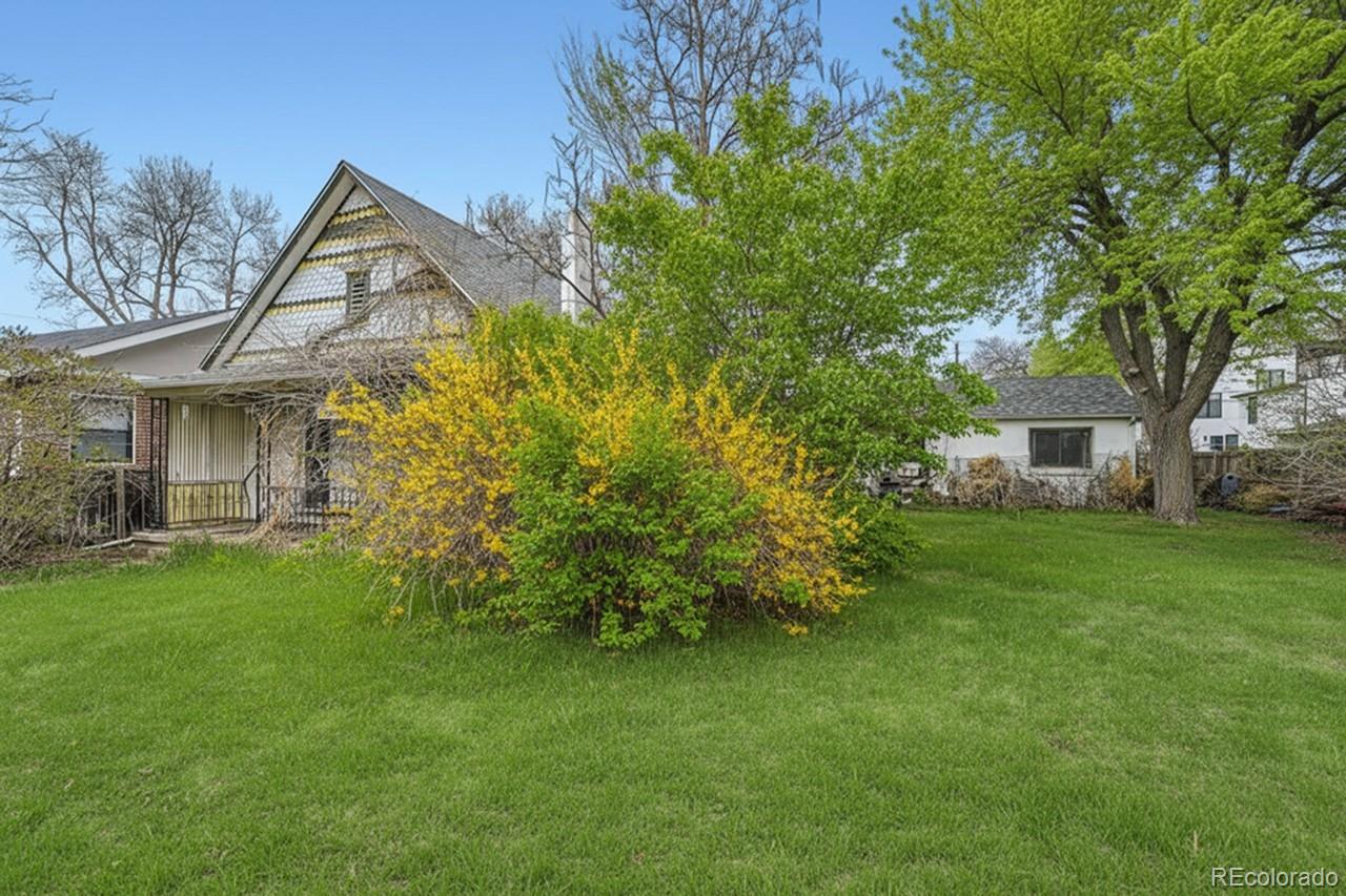 Plat Denver Home | MLS #: 84382351824 S Logan Street, Denver Beds: 5 Baths: 2 Price: $949,000