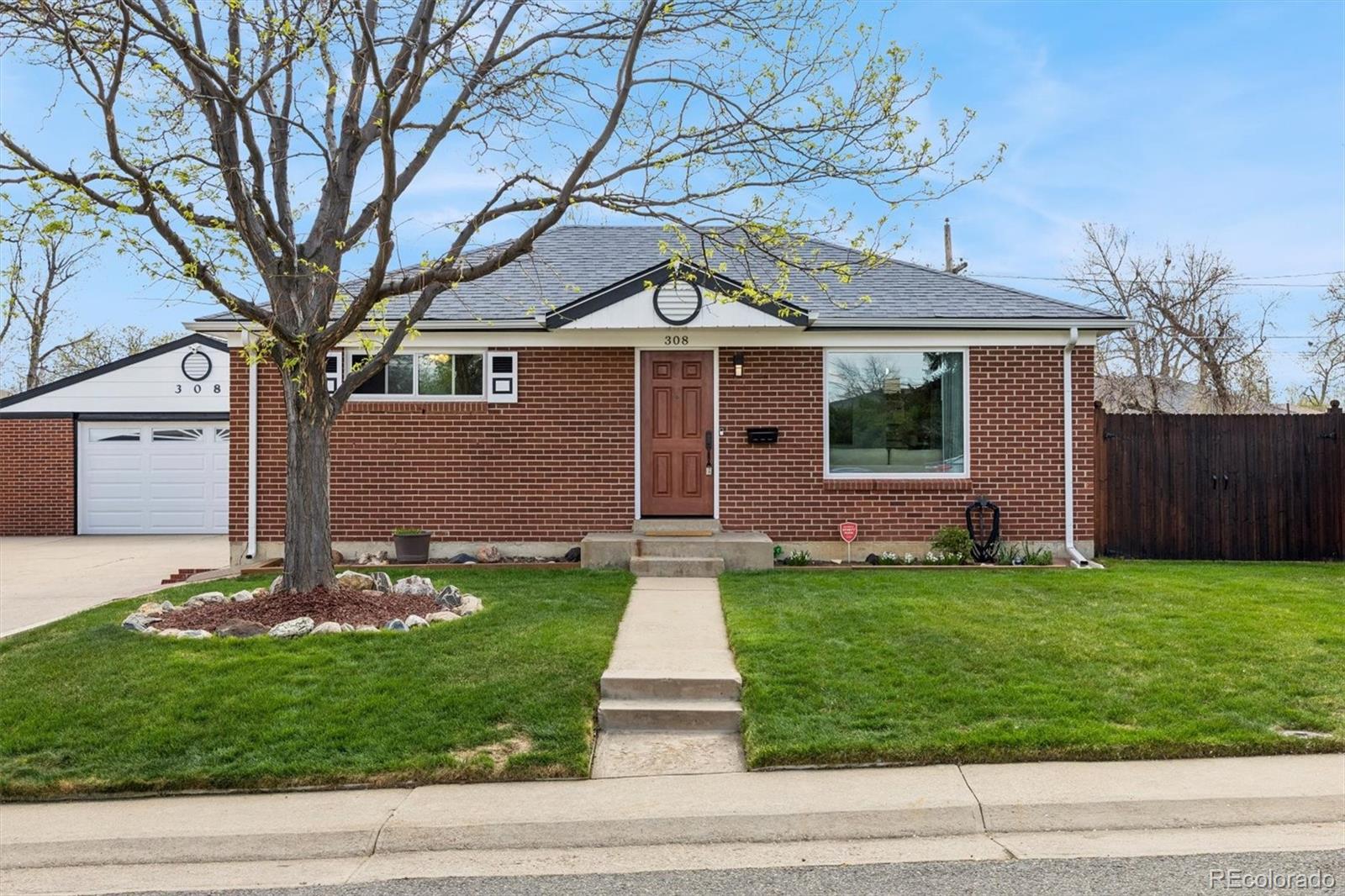  Northglenn Home | MLS #: 2678171308  109th Place, Northglenn Beds: 4 Baths: 2 Price: $460,000