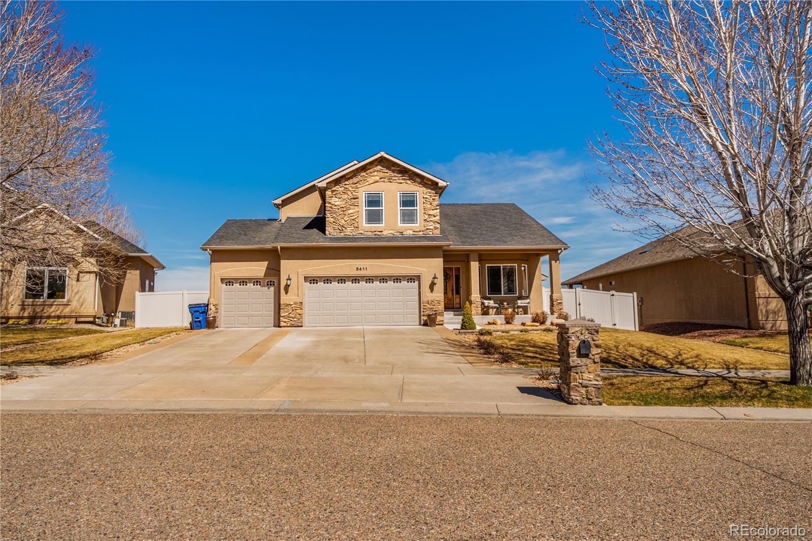  Pueblo Home | MLS #: 28367935411  Costa Mesa , Pueblo Beds: 5 Baths: 4 Price: $549,900