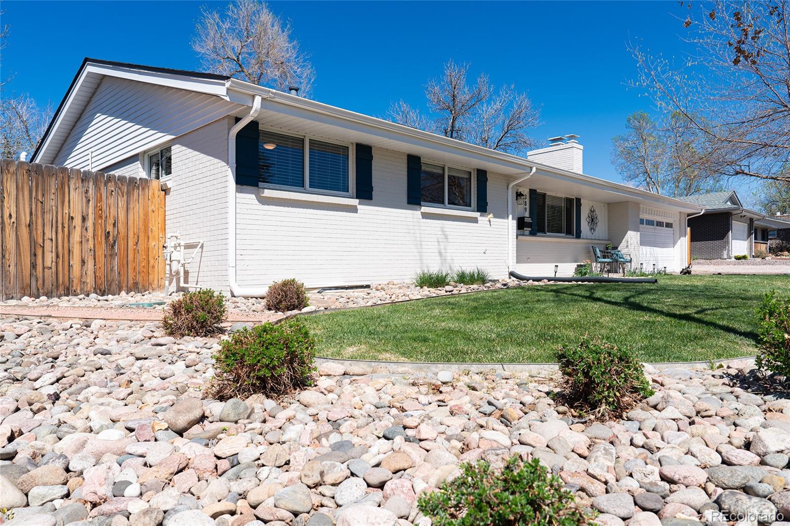 389 w caley drive, Littleton sold home. Closed on 2026-04-29 for $799,800.