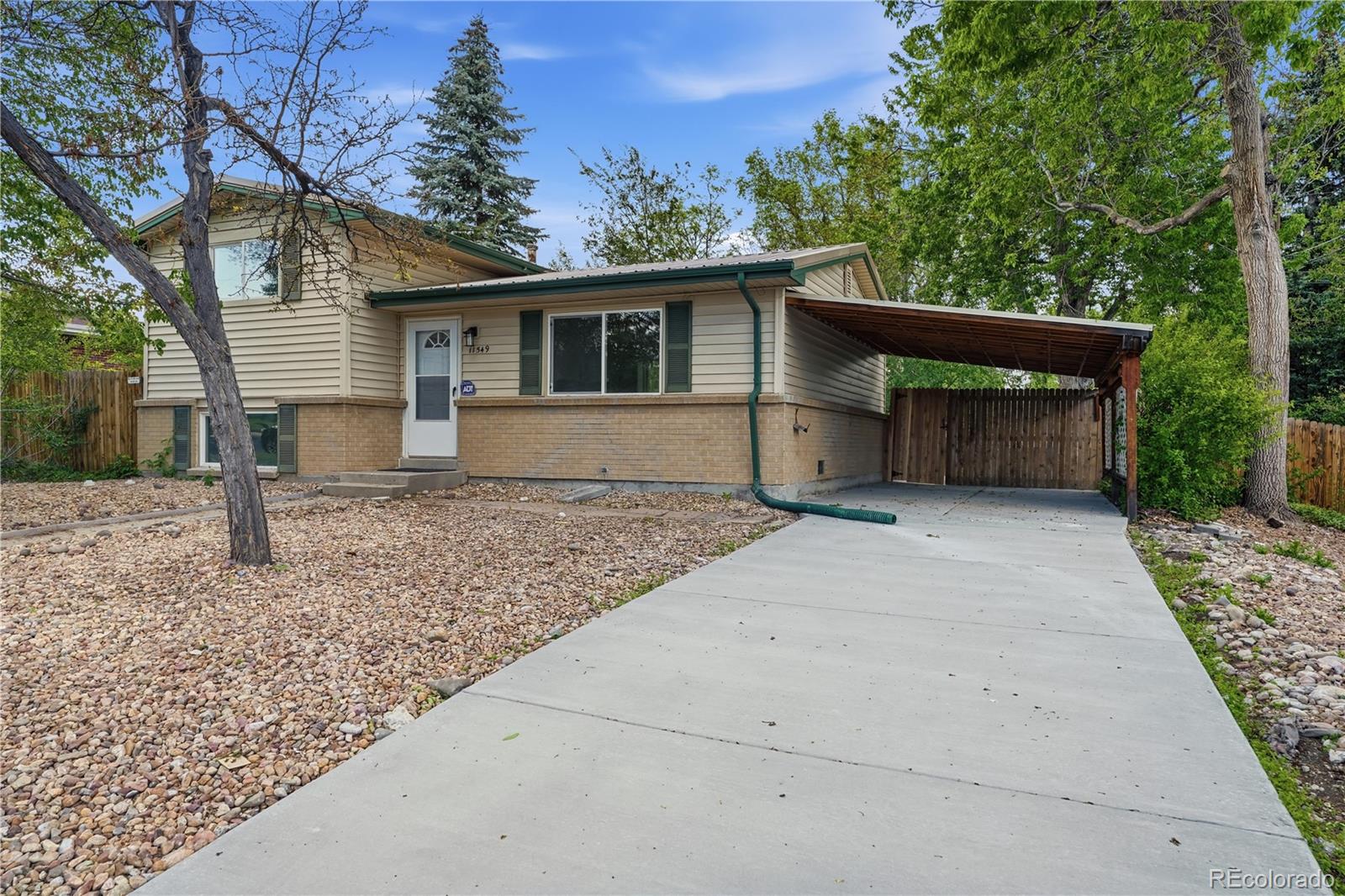  Lakewood Home | MLS #: 526439511549 W Virginia Avenue, Lakewood Beds: 3 Baths: 2 Price: $499,990