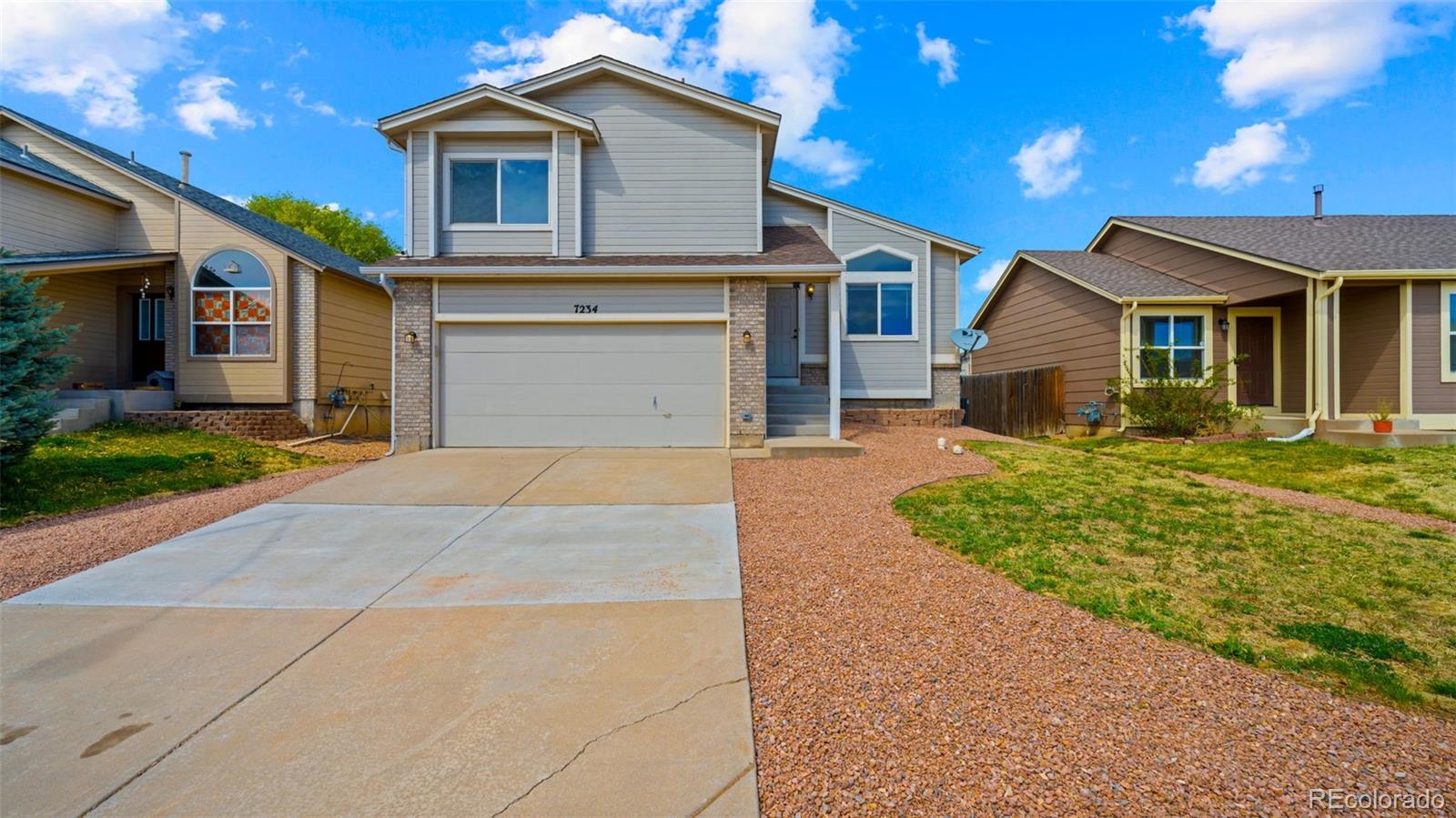  Fountain Home | MLS #: 85155737234  Moss Bluff Court, Fountain Beds: 4 Baths: 3 Price: $410,000