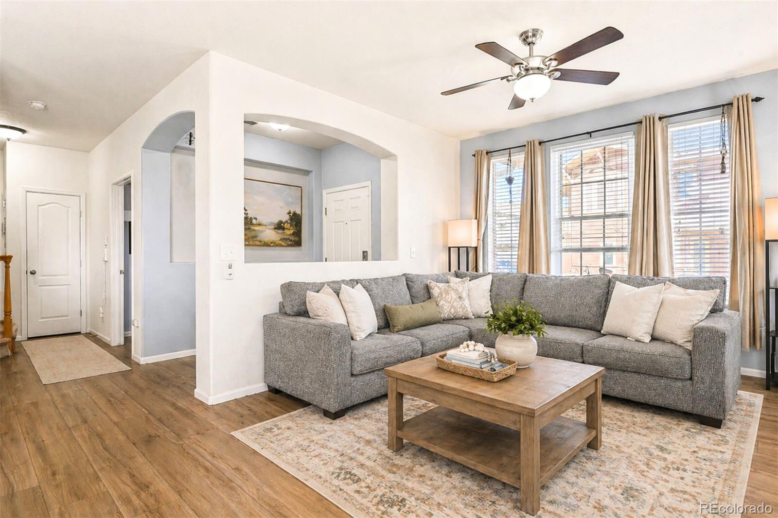  Commerce City Condo / Townhome | MLS #: 684677917945 E 104th Place B, Commerce City Beds: 3 Baths: 3 Price: $375,000