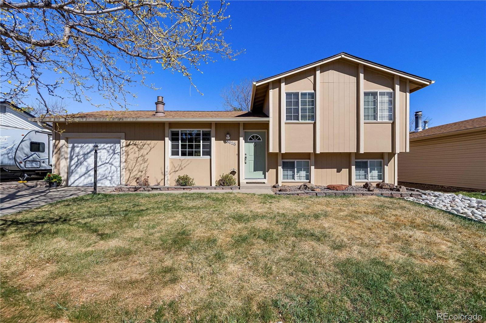 Apple Meadows Golden Home | MLS #: 400557818925 W 59th Place, Golden Beds: 3 Baths: 2 Price: $625,000