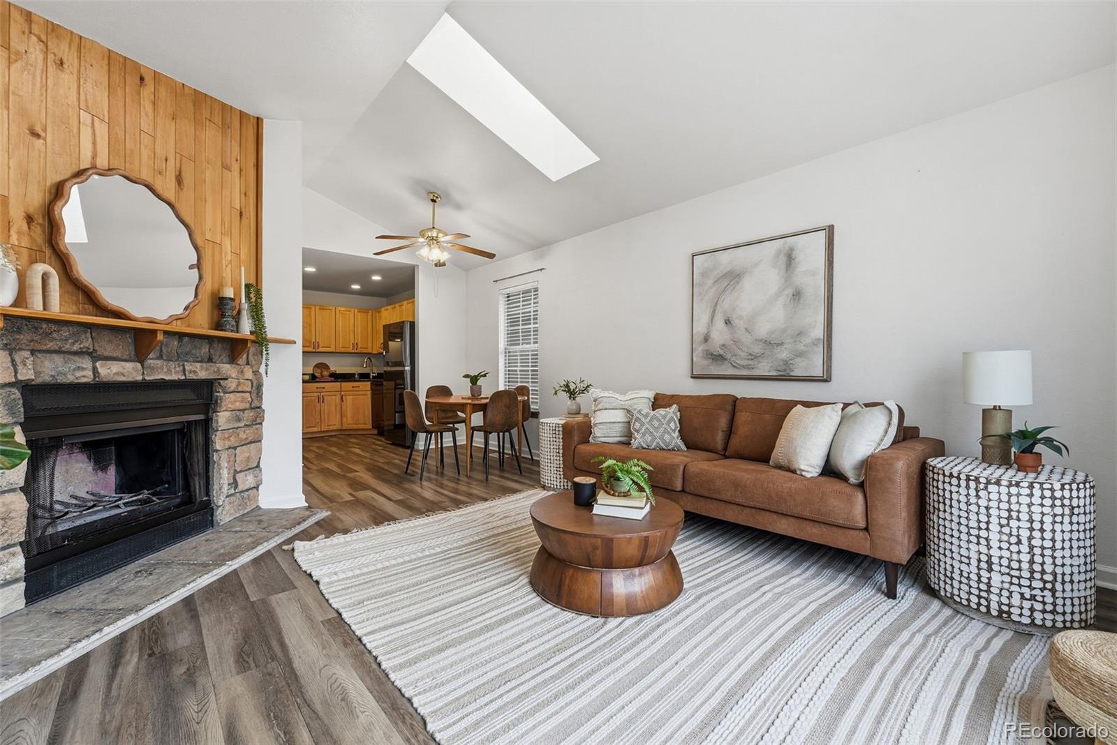 Topaz Aurora Condo / Townhome | MLS #: 263237563 S Sable Boulevard E21, Aurora Beds: 1 Baths: 1 Price: $175,000