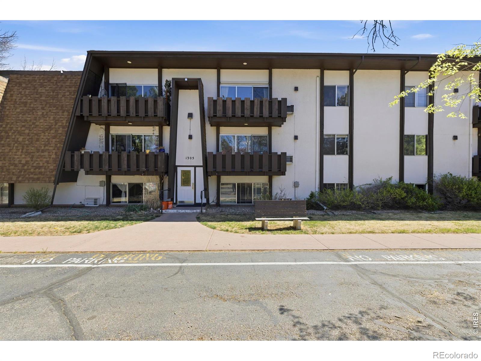 1305 kirkwood drive, Fort Collins sold home. Closed on 2026-07-02 for $195,000.