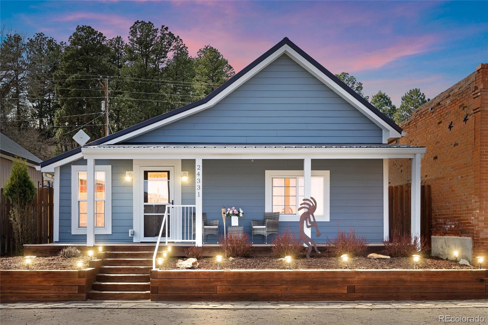  Elbert Home | MLS #: 523188024331  Main Street, Elbert Beds: 2 Baths: 1 Price: $349,000