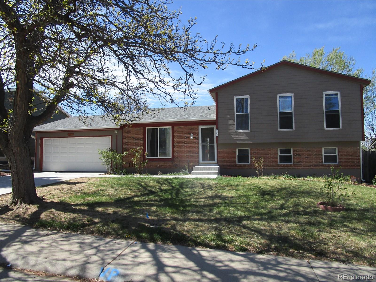 1291 s olathe way, Aurora sold home. Closed on 2026-05-29 for $490,000.