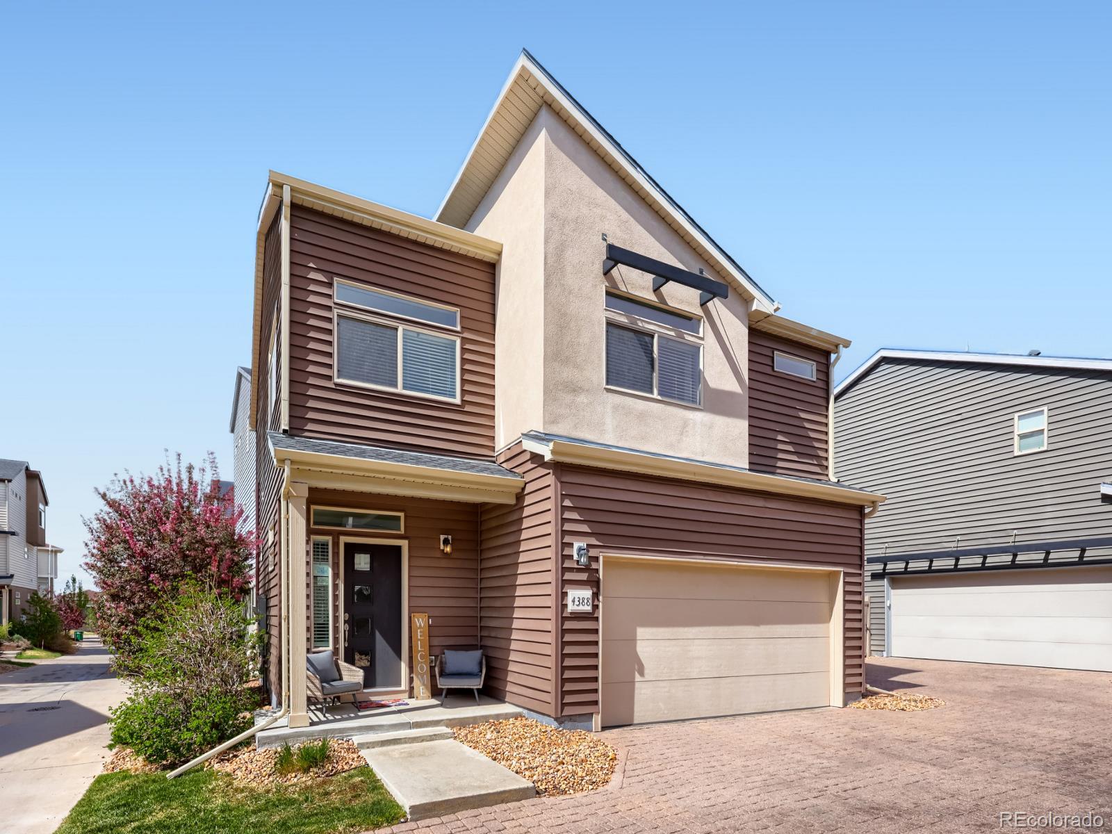 The Meadows Castle Rock Home | MLS #: 90319504388  Vindaloo Drive, Castle Rock Beds: 3 Baths: 3 Price: $494,500