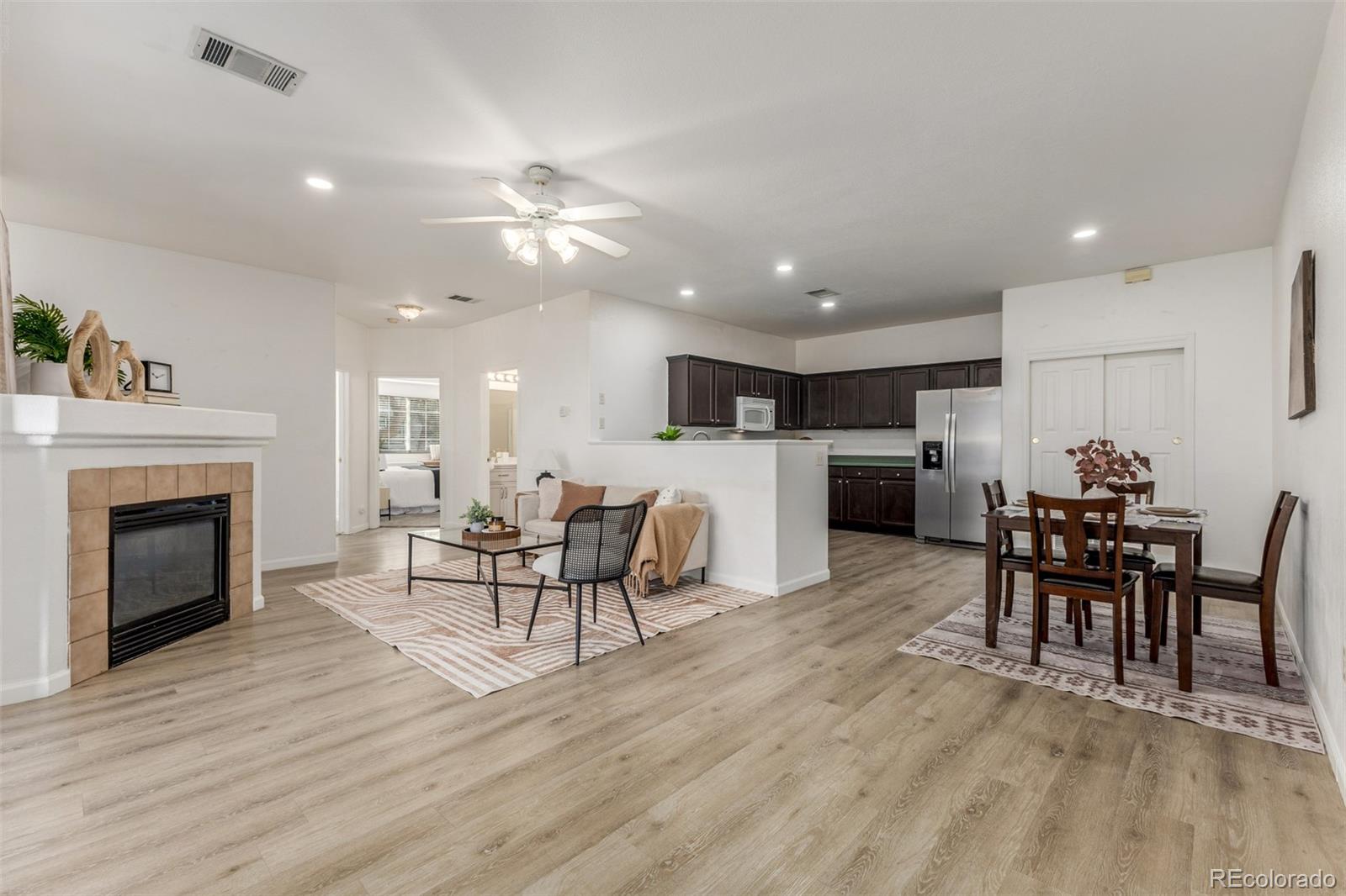  Thornton Condo / Townhome | MLS #: 62251793261 E 103rd Place 1210, Thornton Beds: 2 Baths: 2 Price: $289,900