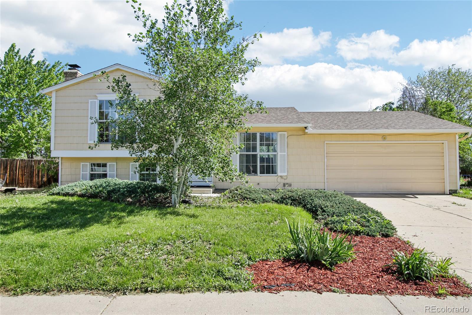  Lafayette Home | MLS #: 2845344235  Summit Circle, Lafayette Beds: 3 Baths: 2 Price: $599,000
