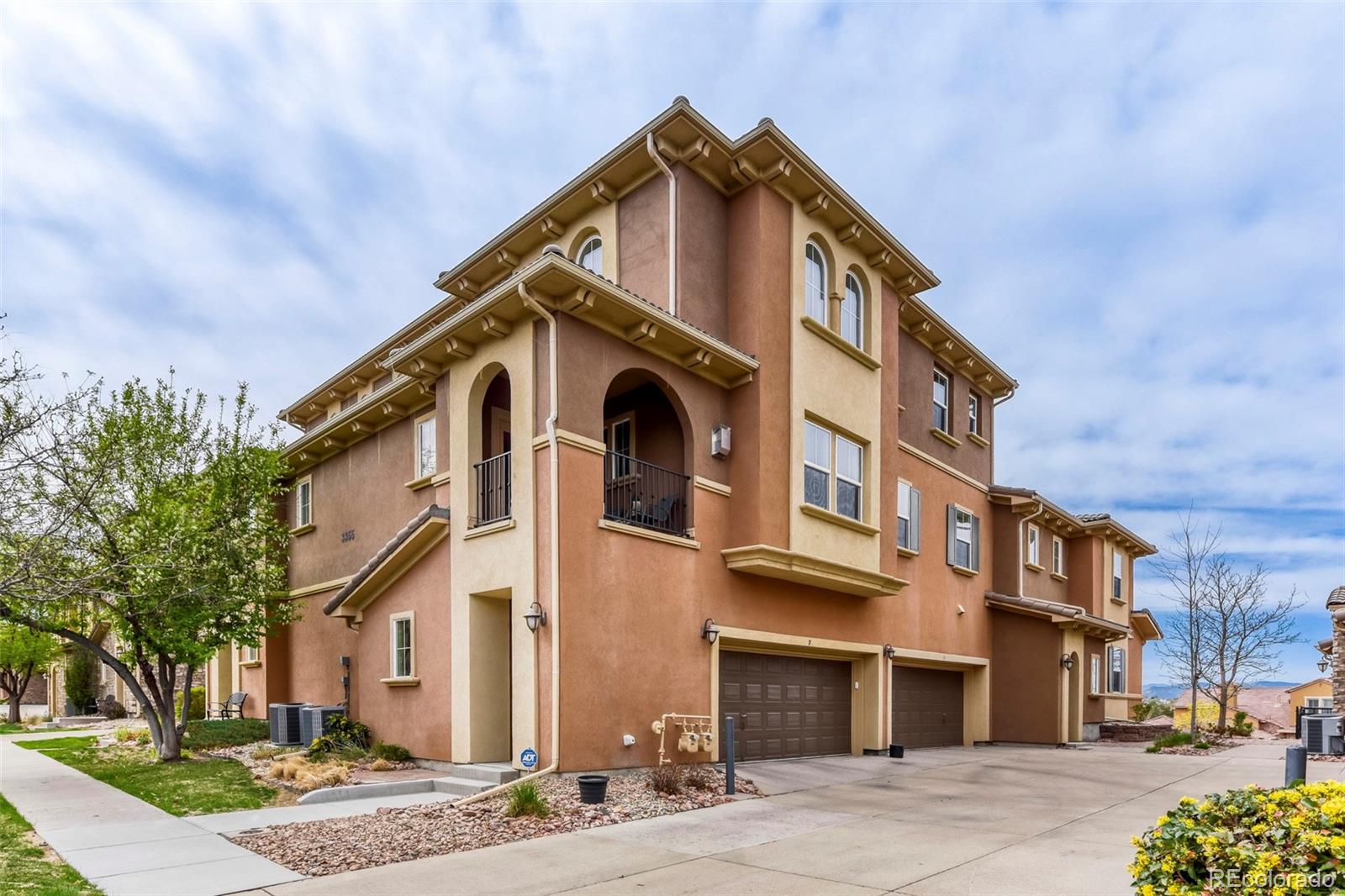 Tresana Highlands Ranch Condo / Townhome | MLS #: 95989723355  Cascina Circle B, Highlands Ranch Beds: 2 Baths: 2 Price: $499,900