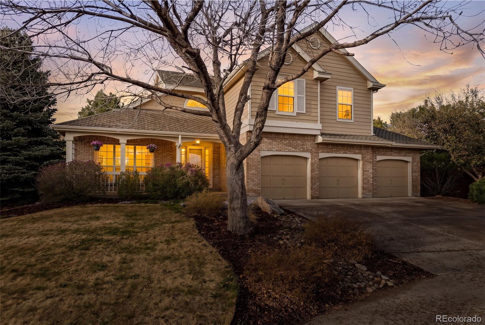16653 e powers place, Centennial sold home. Closed on 2026-06-01 for $625,000.