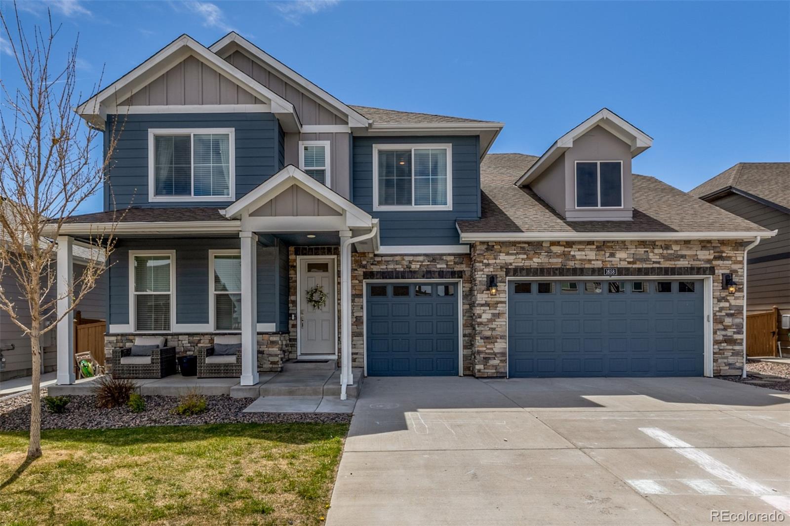  Castle Rock Home | MLS #: 26598261658  Pinion Wing Circle, Castle Rock Beds: 6 Baths: 5 Price: $775,000