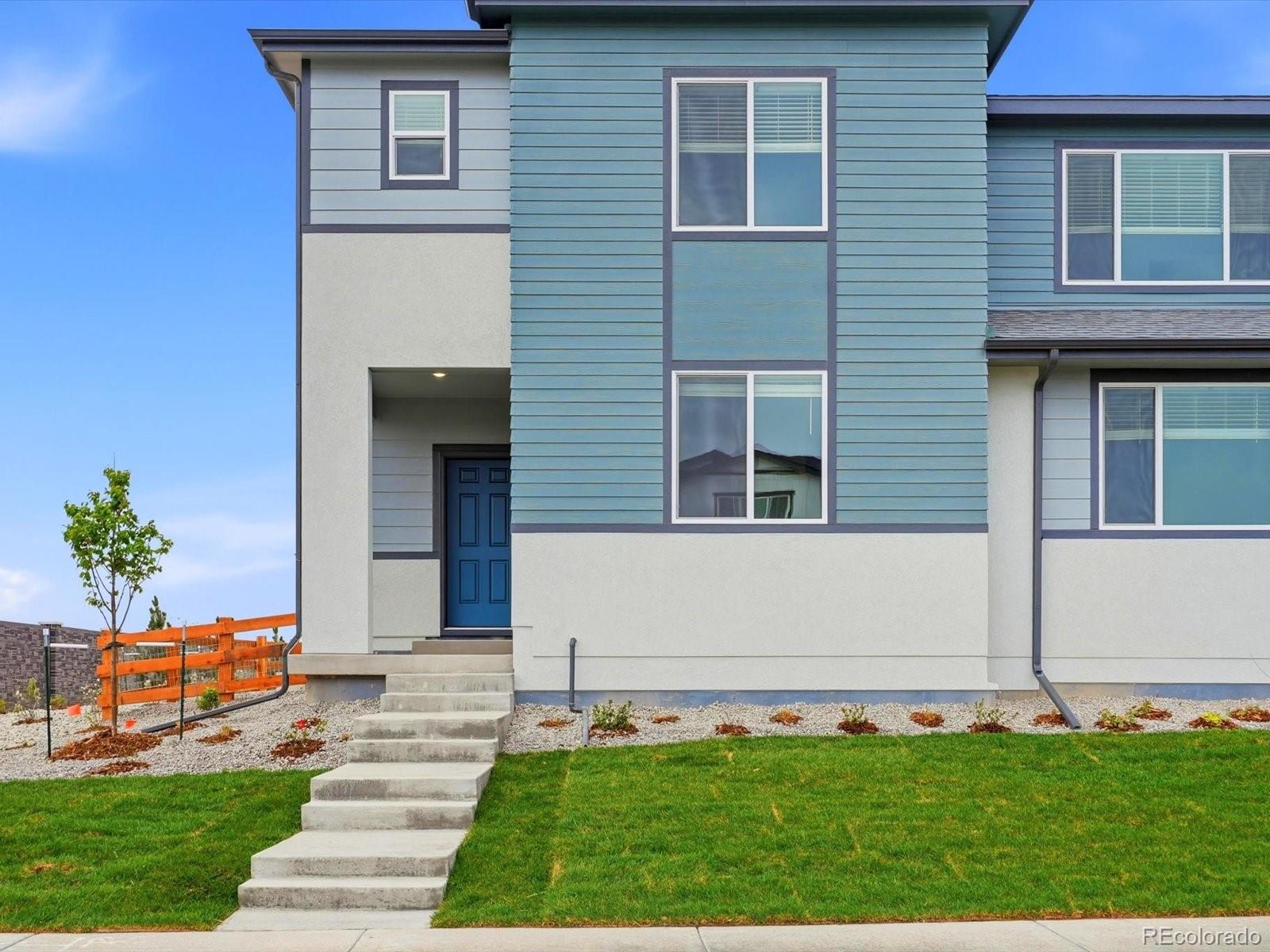  Thornton Home | MLS #: 98199462242 E 164th Avenue, Thornton Beds: 3 Baths: 3 Price: $510,000