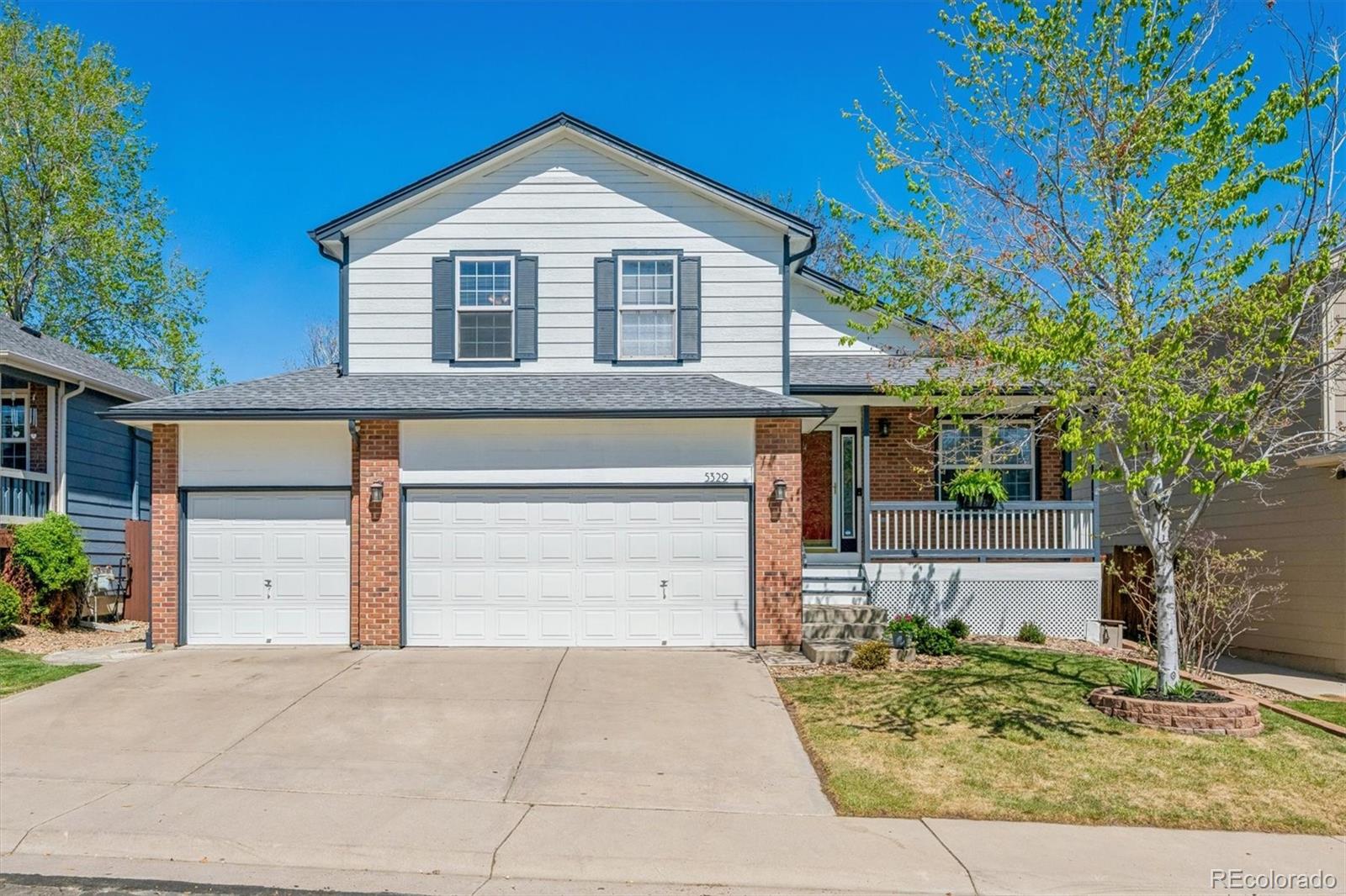 Woodbridge Station Thornton Home | MLS #: 67218175329 E 130th Place, Thornton Beds: 4 Baths: 4 Price: $545,000