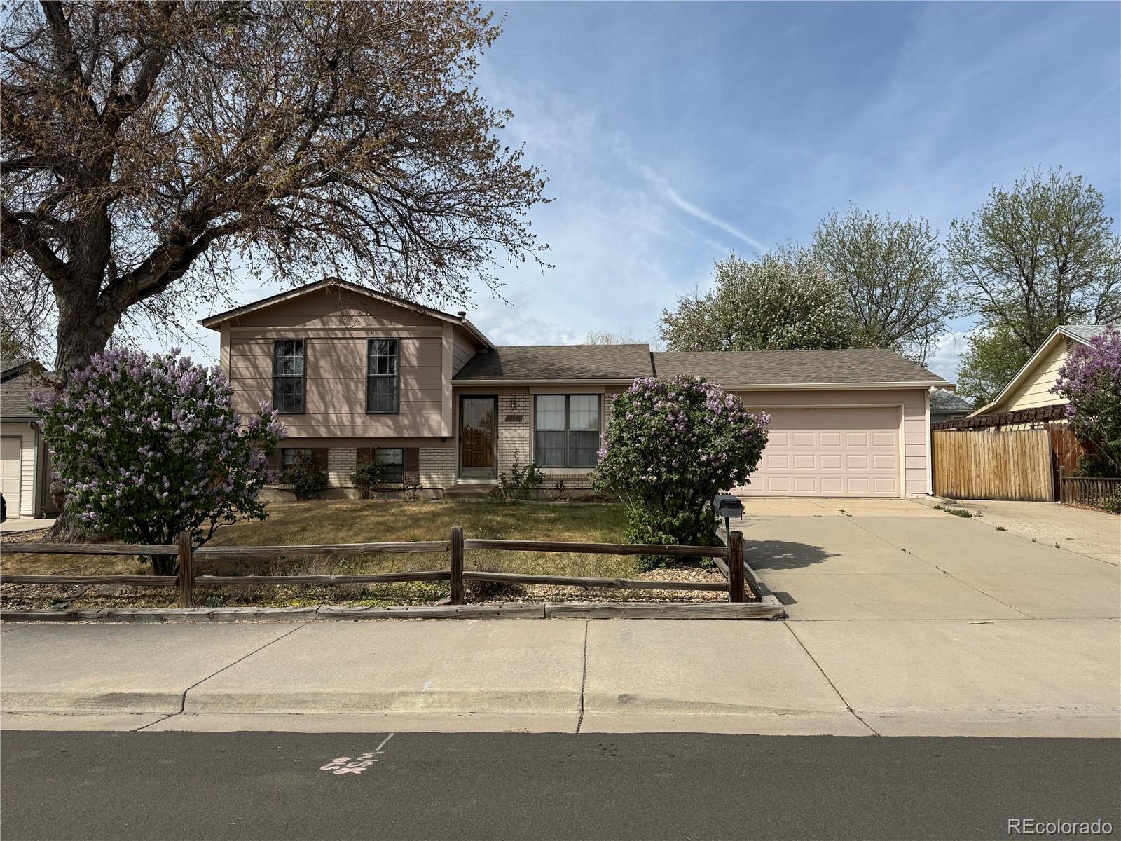 Northmoor Broomfield Home | MLS #: 669307813521  Sheridan Boulevard, Broomfield Beds: 3 Baths: 2 Price: $379,900