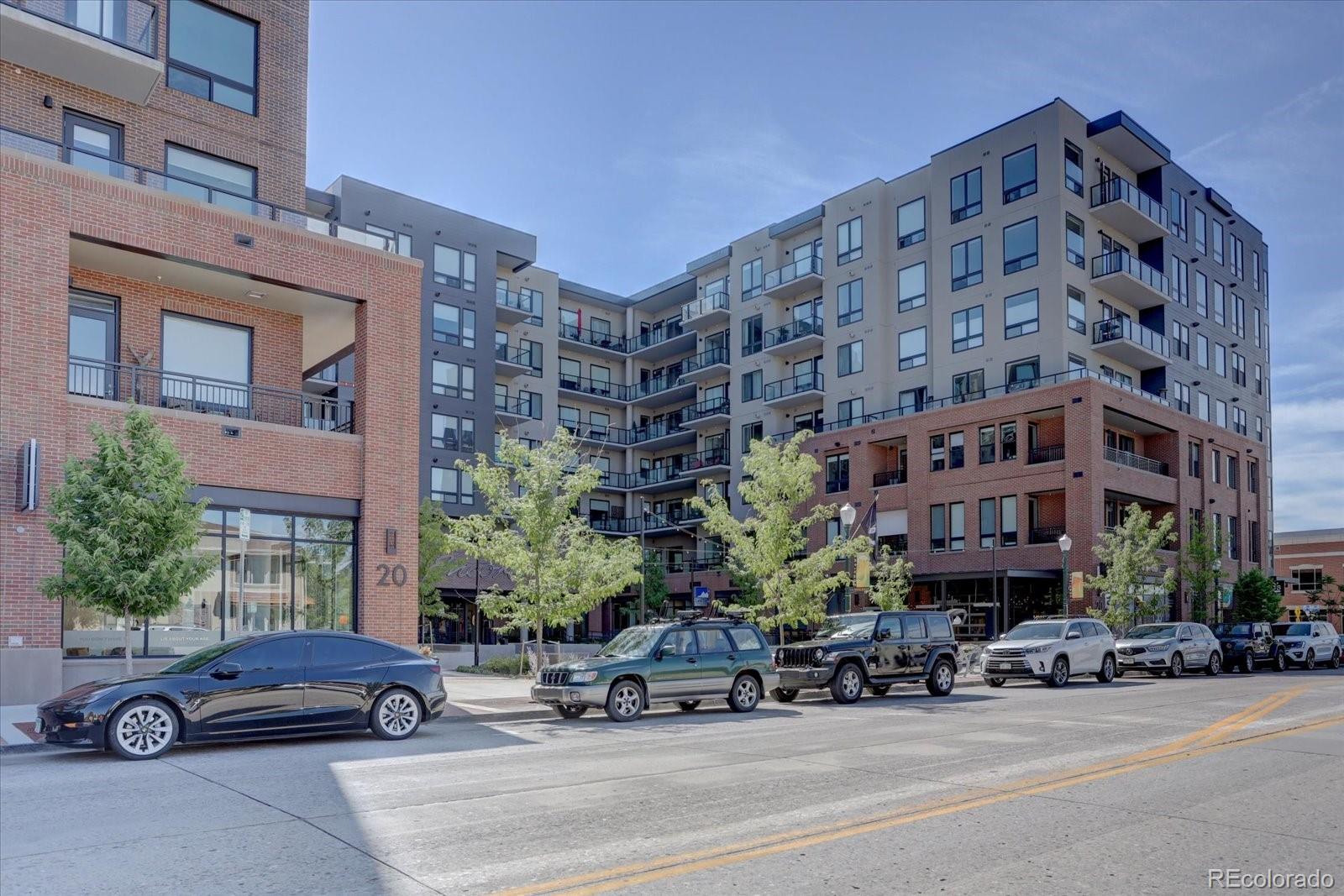  Castle Rock Condo / Townhome | MLS #: 403288220  Wilcox Street 315, Castle Rock Beds: 2 Baths: 2 Price: $619,000