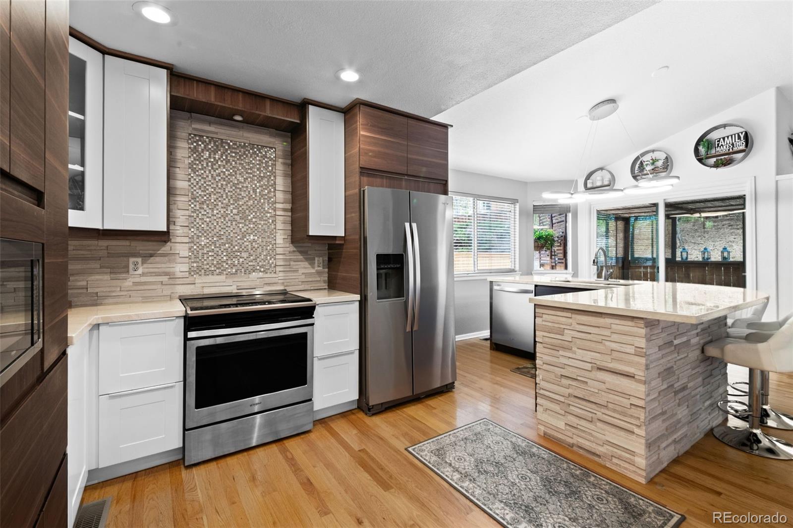 Stony Creek Littleton Home | MLS #: 39641019235 W Hinsdale Place, Littleton Beds: 4 Baths: 4 Price: $629,000