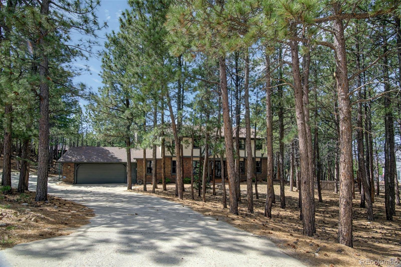 Woodmoor Nugget Monument Home | MLS #: 2015956255  Jack Boot Way, Monument Beds: 5 Baths: 4 Price: $850,000