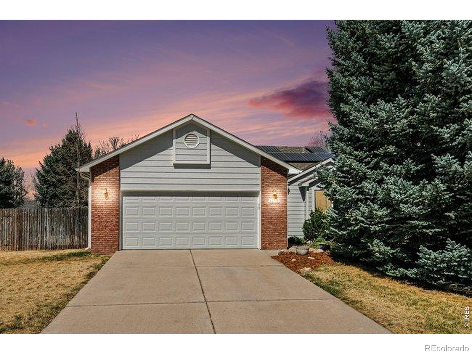  Windsor Home | MLS #: 45678910558211210  Creekwood Court, Windsor Beds: 4 Baths: 3 Price: $512,500