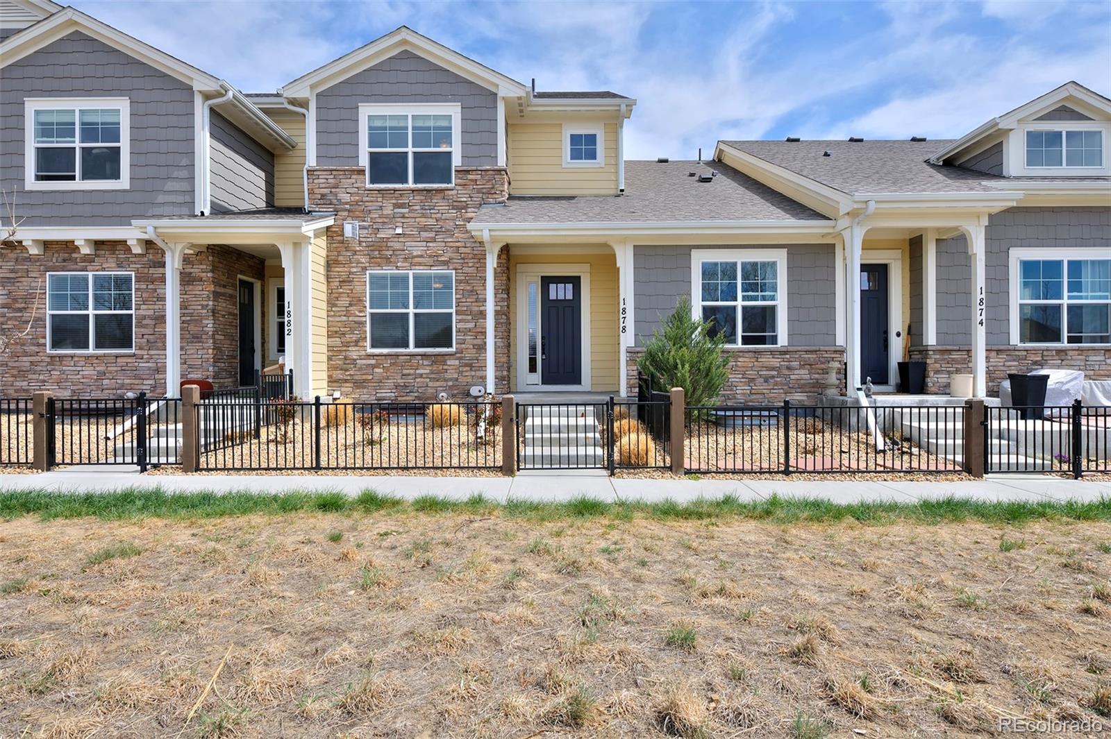 Kendall Brook Loveland Home | MLS #: 83777001878 W 50th Street, Loveland Beds: 3 Baths: 3 Price: $450,000