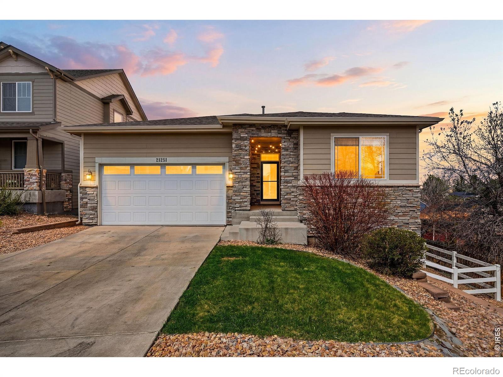 Smoky Hill Centennial Home | MLS #: 456789105583921251 E Smoky Hill Road, Centennial Beds: 3 Baths: 3 Price: $614,000