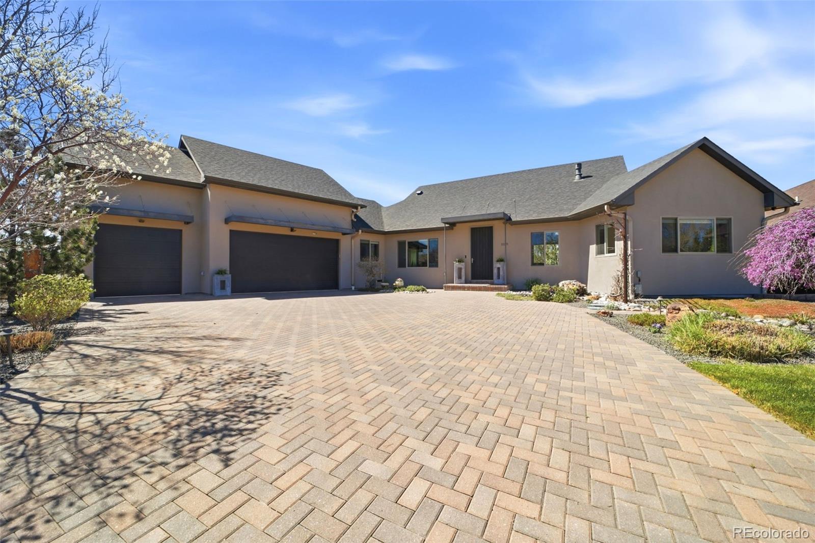  Pueblo Home | MLS #: 69113661529  Lynn Meadows Drive, Pueblo Beds: 4 Baths: 2 Price: $639,900