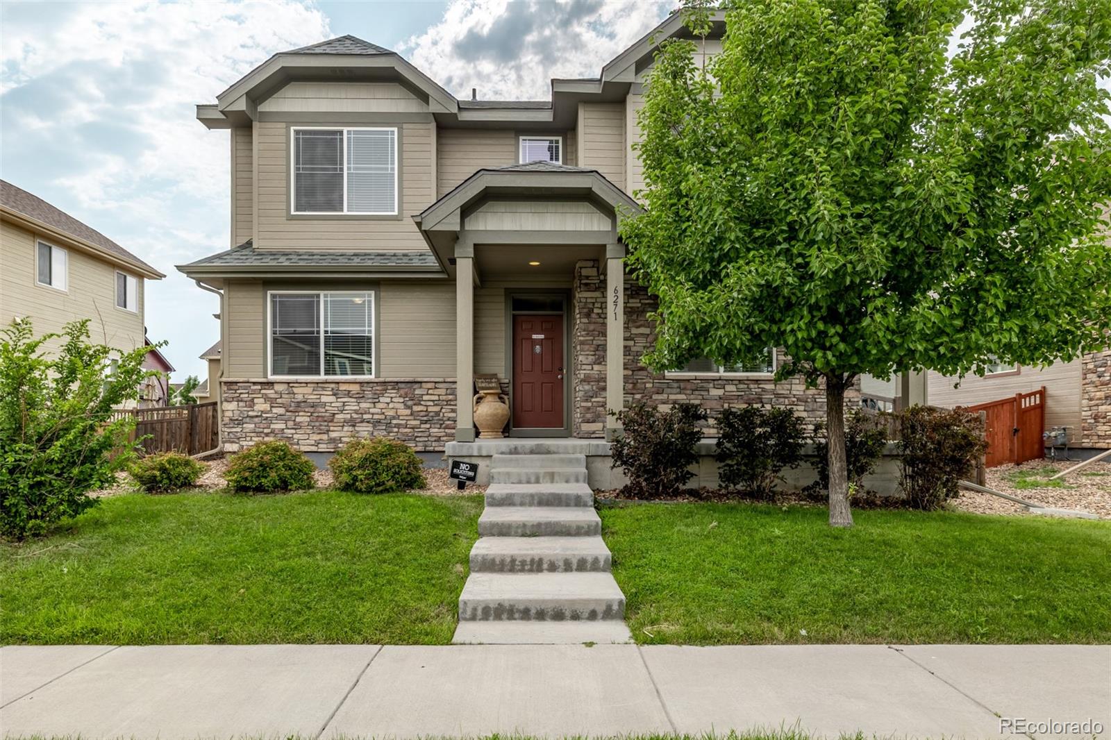 High Point Aurora Home | MLS #: 70374776271 N Genoa Street, Aurora Beds: 5 Baths: 4 Price: $575,000