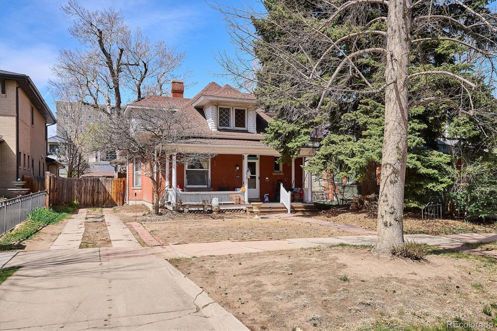 University Park Denver Home | MLS #: 42046342135 S Columbine Street, Denver Beds: 5 Baths: 2 Price: $900,000
