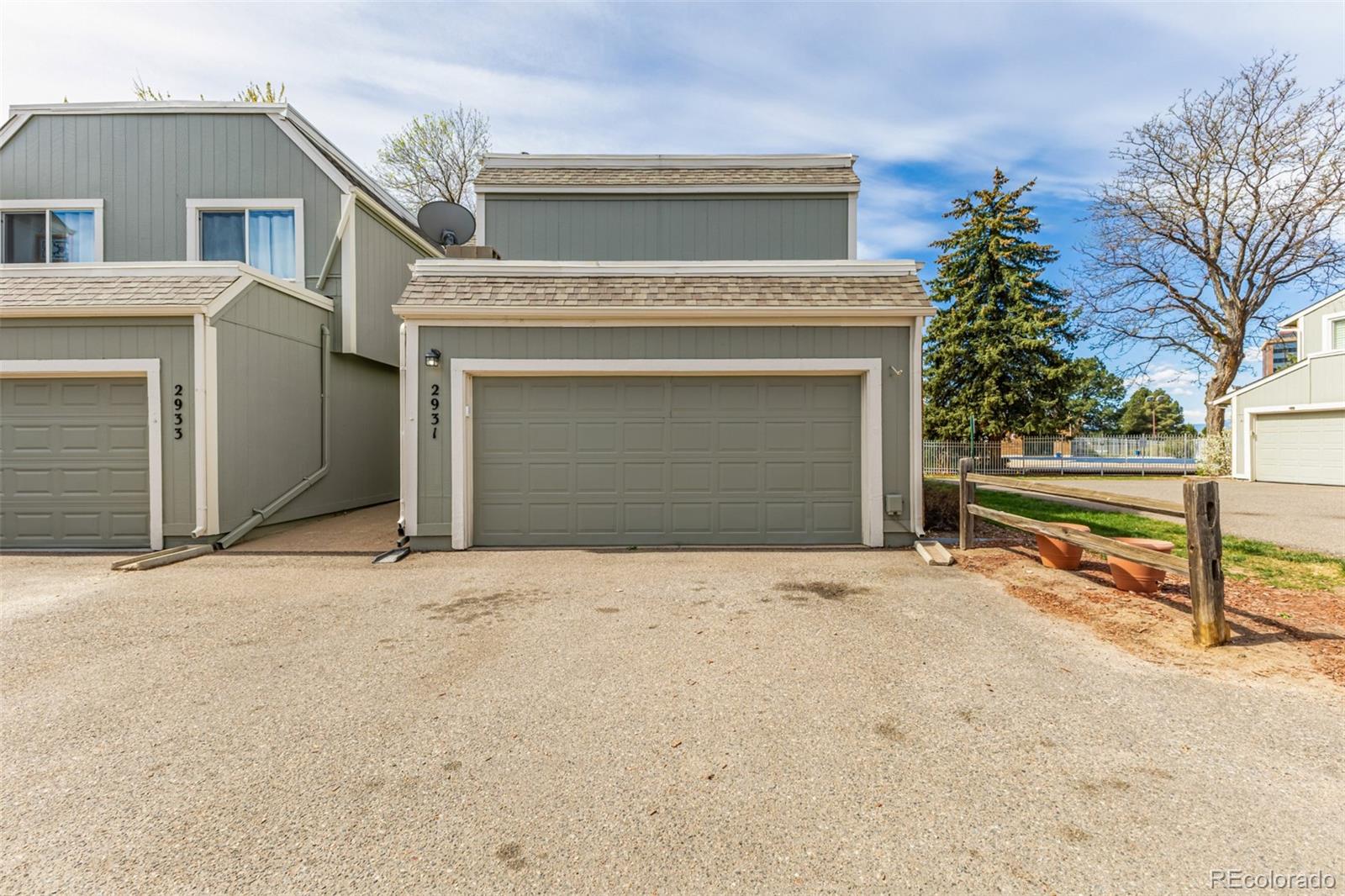The Shores Aurora Condo / Townhome | MLS #: 95659952931 S Lansing Way , Aurora Beds: 5 Baths: 4 Price: $300,000