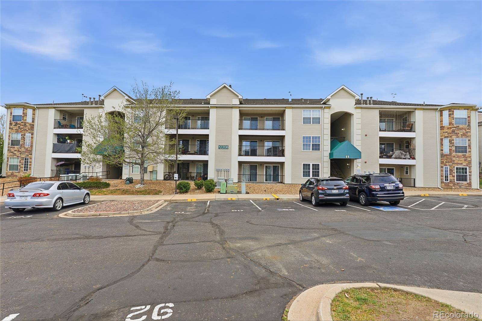 Cambridge Commons Littleton Condo / Townhome | MLS #: 480327512208 W Dorado Place 103, Littleton Beds: 2 Baths: 2 Price: $289,000