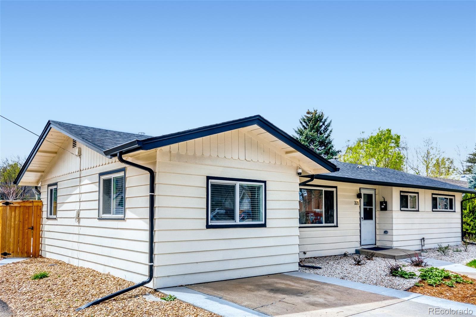 321 w mulberry street, Fort Collins sold home. Closed on 2026-08-24 for $685,000.