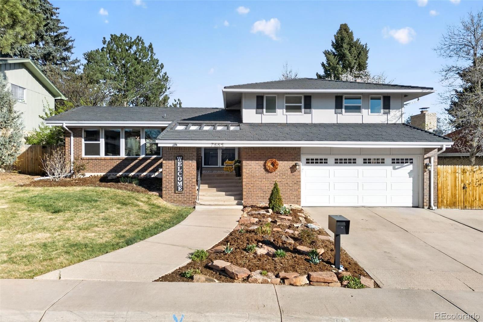 Park Vista Denver Home | MLS #: 39456287665 E Napa Place, Denver Beds: 4 Baths: 4 Price: $915,000