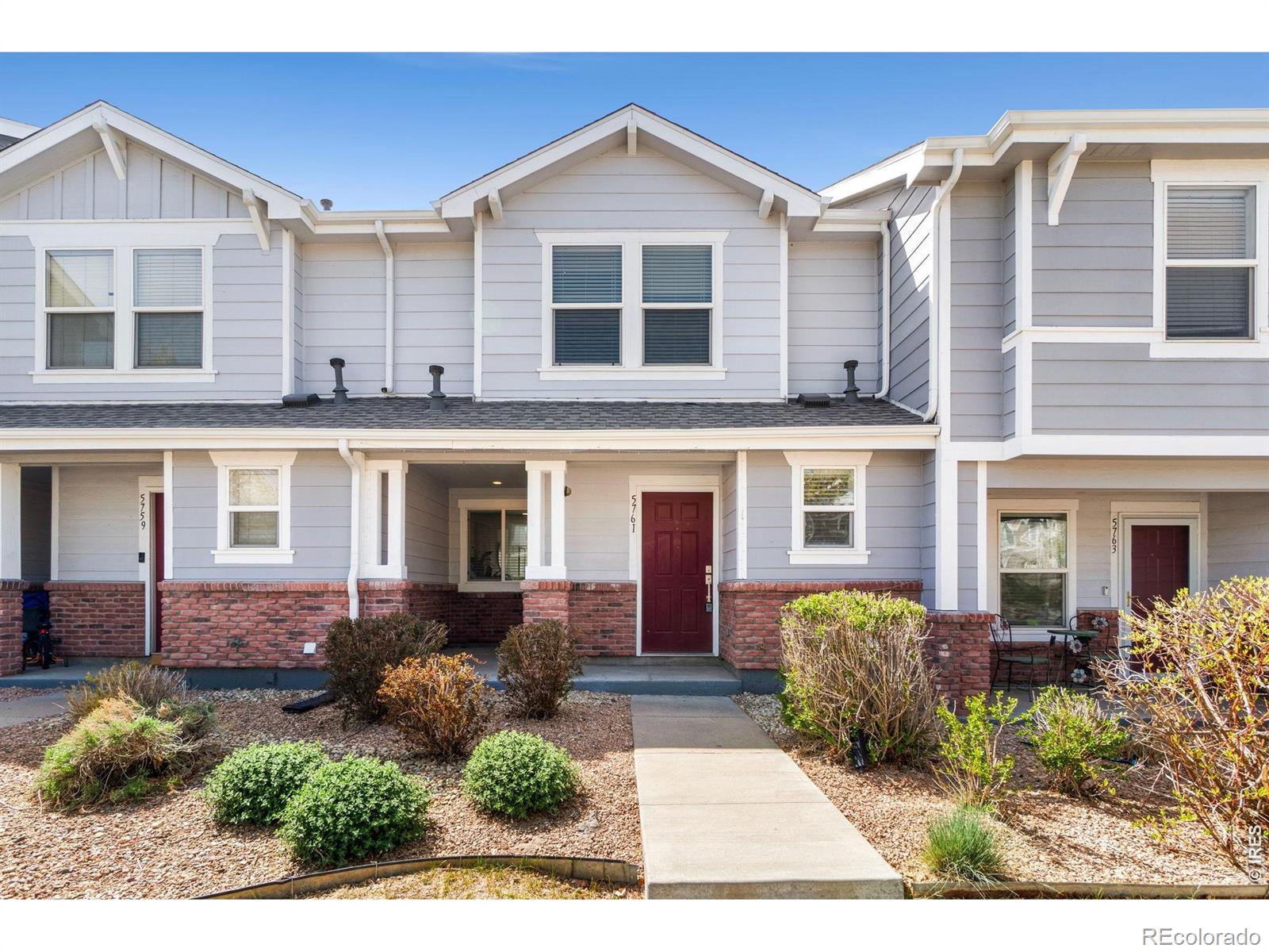 First Creek Denver Condo / Townhome | MLS #: 45678910560795761  Ceylon Street , Denver Beds: 3 Baths: 3 Price: $390,000