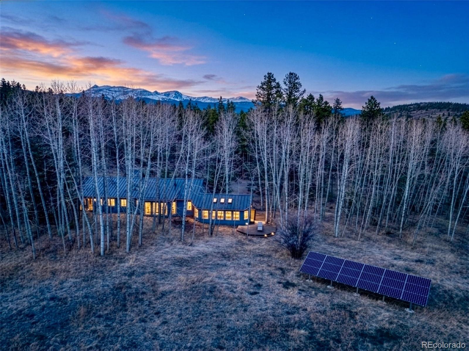 438 n county road, Rollinsville sold home. Closed on 2026-05-18 for $825,000.