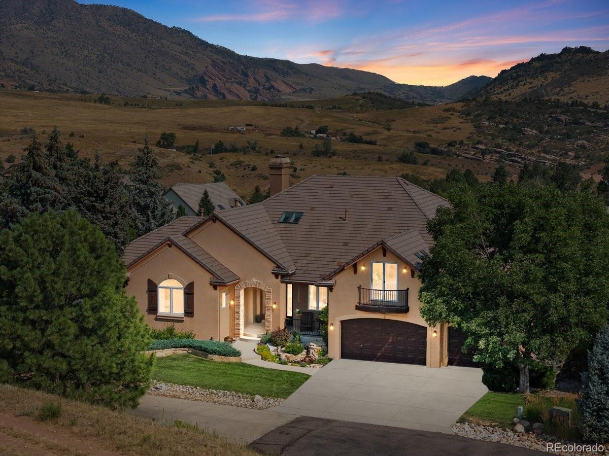  Morrison Home | MLS #: 667585016223  Red Deer Court, Morrison Beds: 6 Baths: 5 Price: $2,125,000