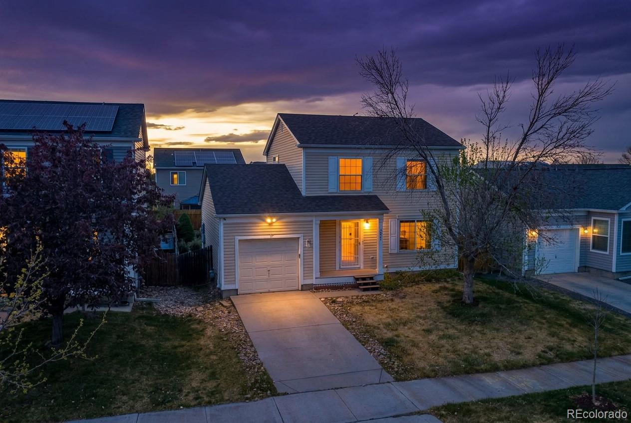Parkfield Denver Home | MLS #: 29211235003  Jasper Court, Denver Beds: 3 Baths: 3 Price: $390,000