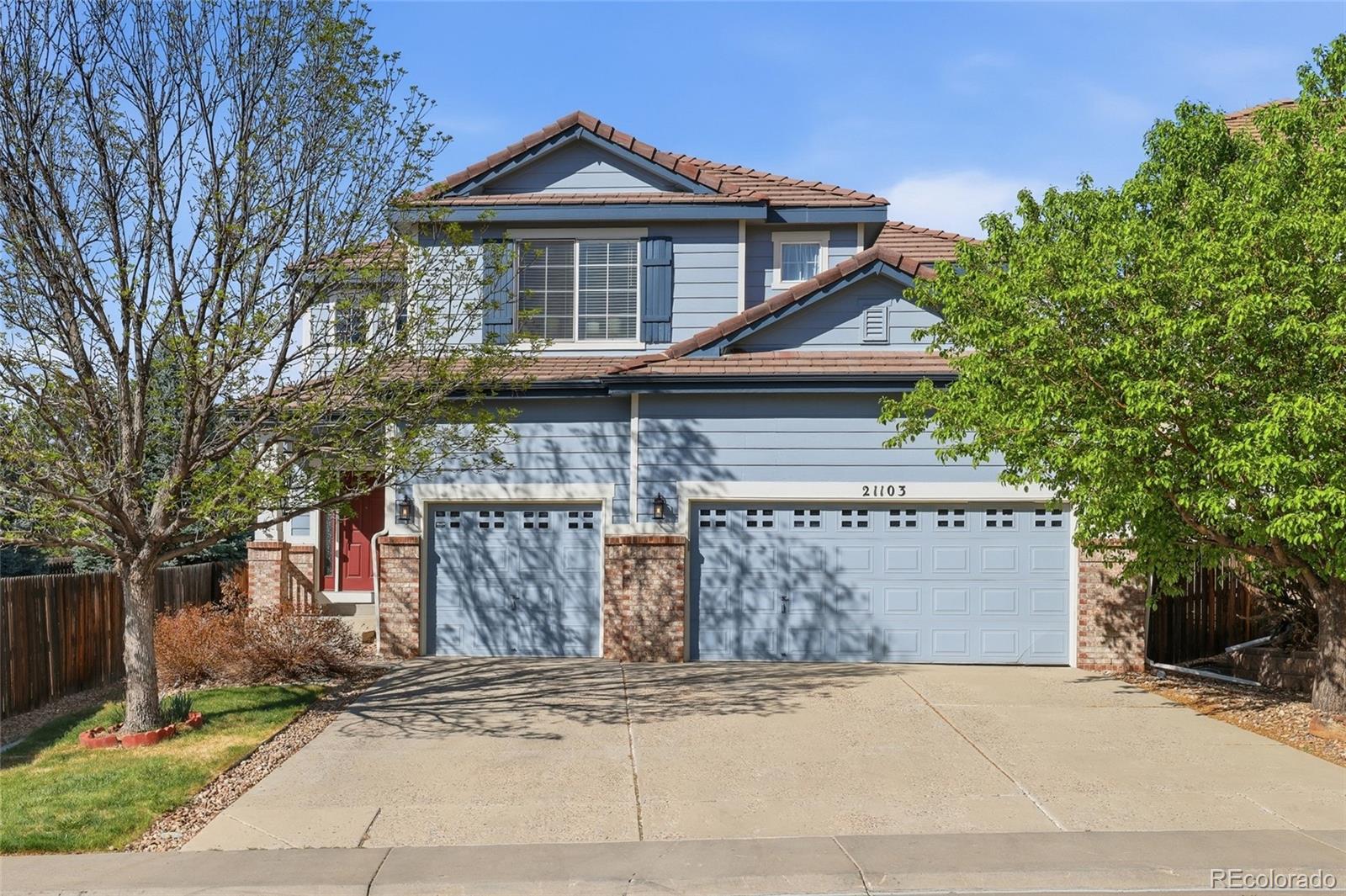 Saddle Rock Aurora Home | MLS #: 817983421103 E Lehigh Place, Aurora Beds: 6 Baths: 5 Price: $689,900