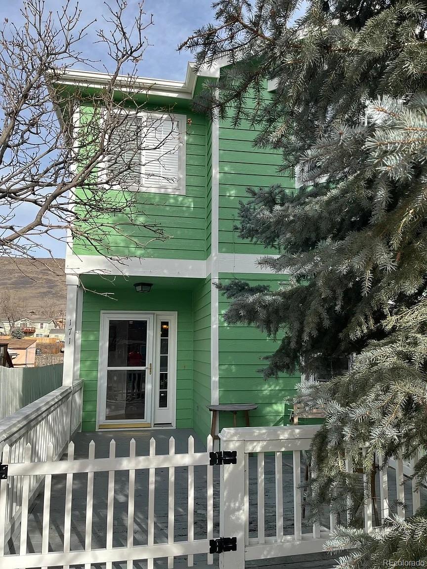  Golden Condo / Townhome | MLS #: 6762958171  Washington Avenue , Golden Beds: 3 Baths: 3 Price: $695,000