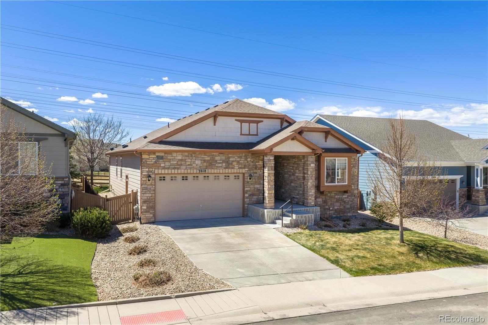 3918  desert ridge circle, Castle Rock sold home. Closed on 2026-05-15 for $575,000.